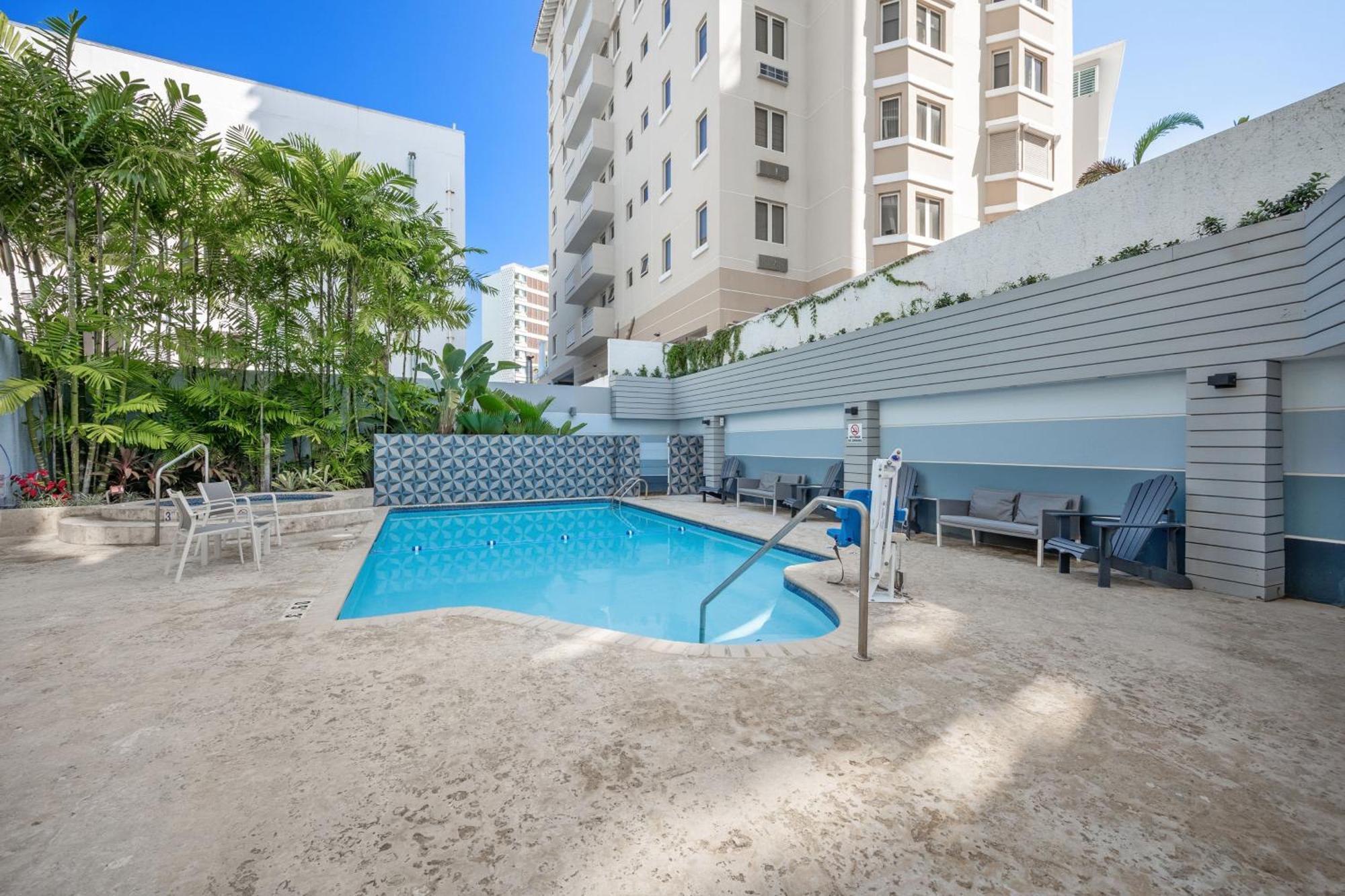 Holiday Inn Express San Juan Condado By Ihg Экстерьер фото